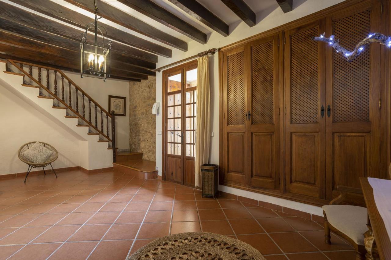 Caimaris House * Caimari