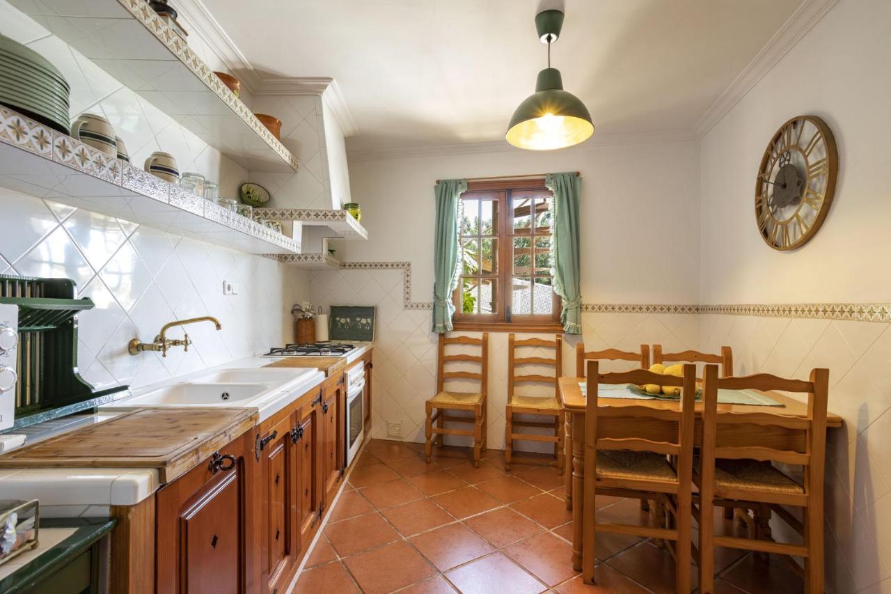 Caimaris House Caimari
